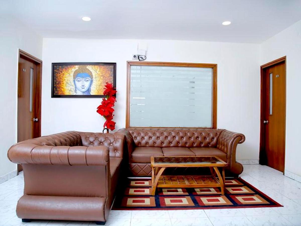 Maplewood Guest House, Neeti Bagh, New Delhiit Is A Boutiqu Guest House - Room 5 Kültér fotó