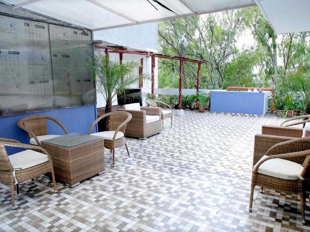 Maplewood Guest House, Neeti Bagh, New Delhiit Is A Boutiqu Guest House - Room 5 Kültér fotó