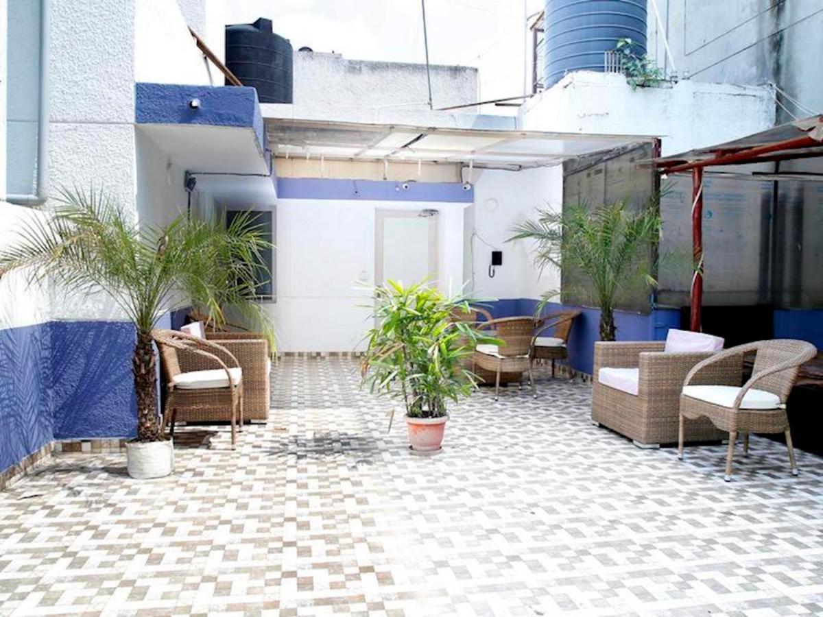 Maplewood Guest House, Neeti Bagh, New Delhiit Is A Boutiqu Guest House - Room 5 Kültér fotó