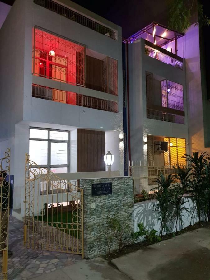 Maplewood Guest House, Neeti Bagh, New Delhiit Is A Boutiqu Guest House - Room 5 Kültér fotó