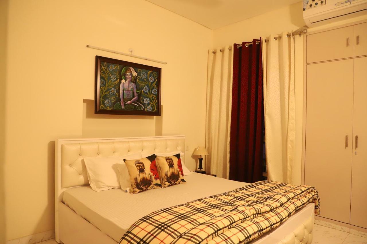 Maplewood Guest House, Neeti Bagh, New Delhiit Is A Boutiqu Guest House - Room 5 Kültér fotó